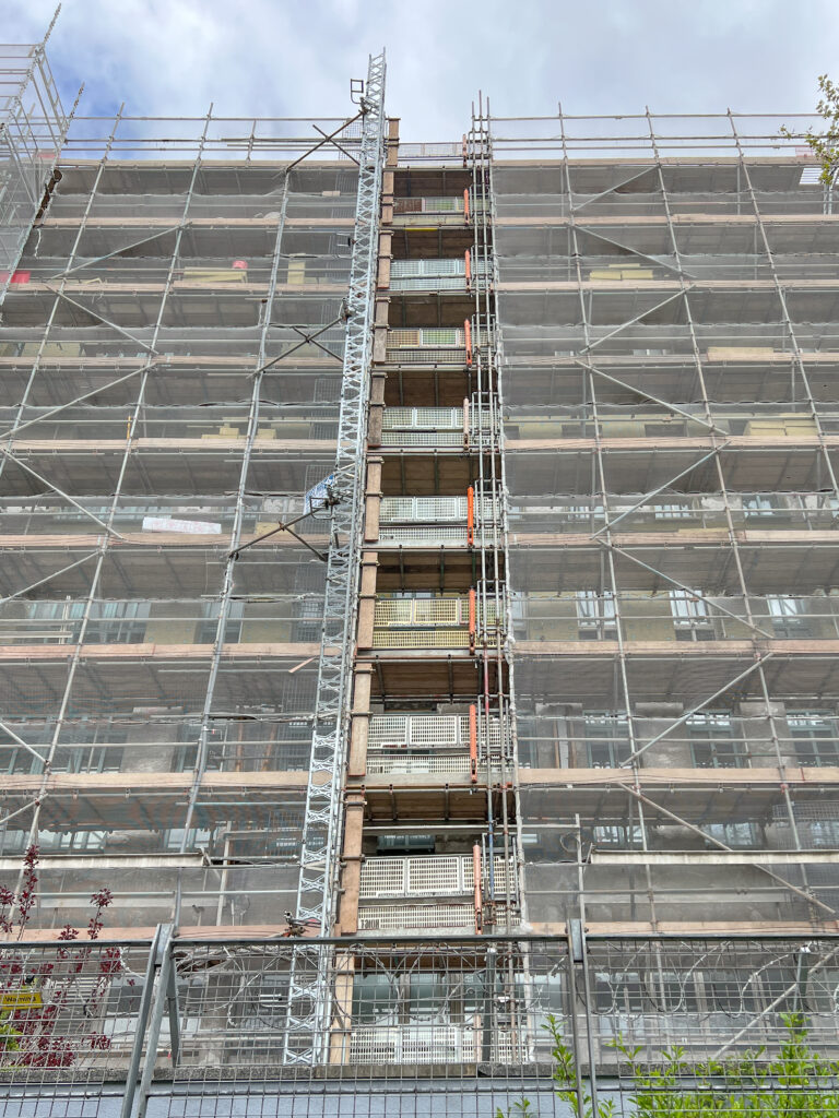 Another GEDA GmbH Hoist doing its thing in Bristol City Centre Hoist Hire